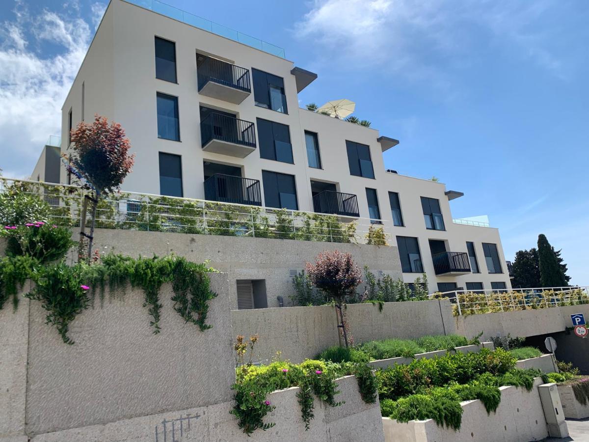 New Luxury Apartment With Private Heated Pool And Amazing Terrace With Seaview スプリト エクステリア 写真