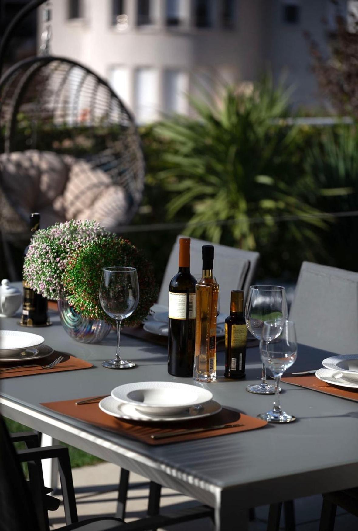 New Luxury Apartment With Private Heated Pool And Amazing Terrace With Seaview スプリト エクステリア 写真