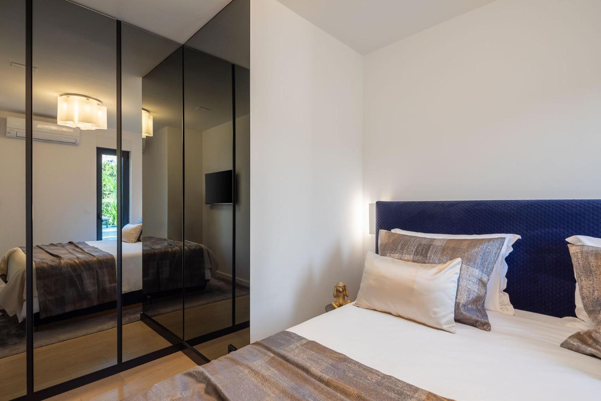 New Luxury Apartment With Private Heated Pool And Amazing Terrace With Seaview スプリト エクステリア 写真