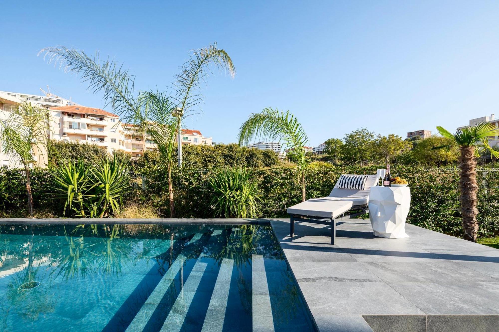 New Luxury Apartment With Private Heated Pool And Amazing Terrace With Seaview スプリト エクステリア 写真