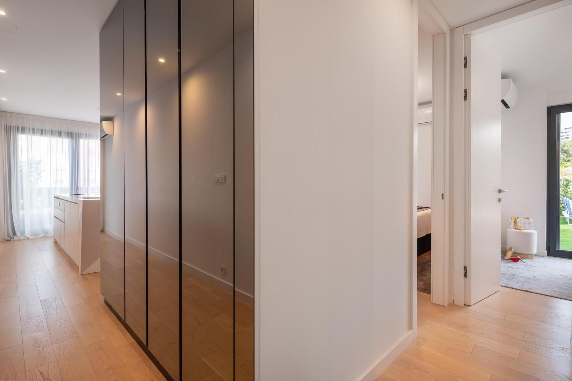 New Luxury Apartment With Private Heated Pool And Amazing Terrace With Seaview スプリト エクステリア 写真