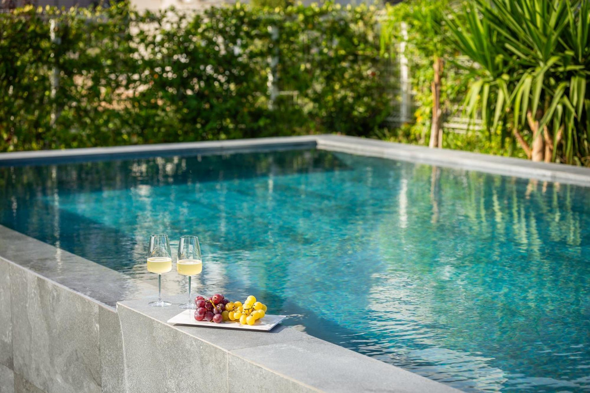 New Luxury Apartment With Private Heated Pool And Amazing Terrace With Seaview スプリト エクステリア 写真